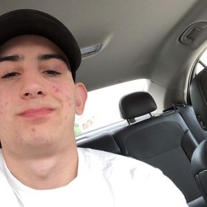 Meet your Posher, Armando